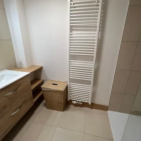 بيت للعطل Martin 24 For 4 Person *